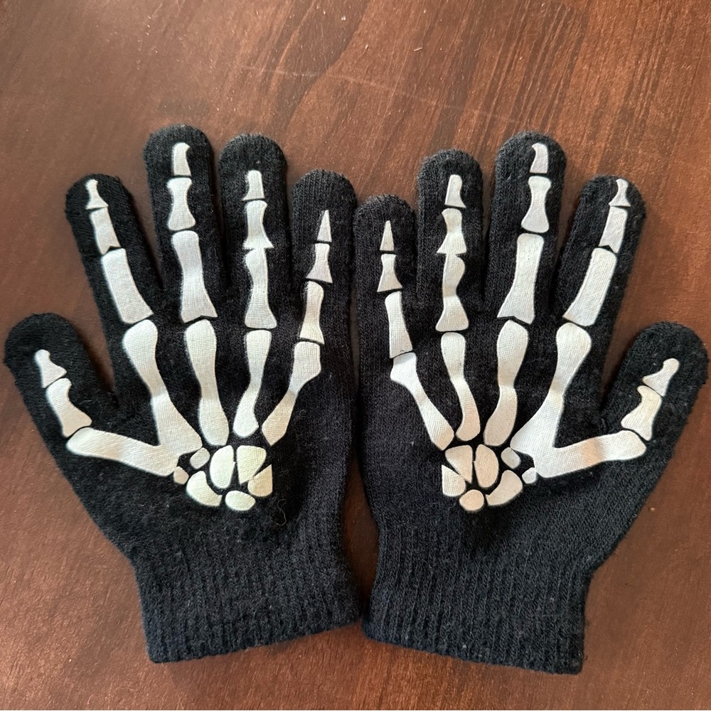 ❤️ Skeleton Print Black Gloves